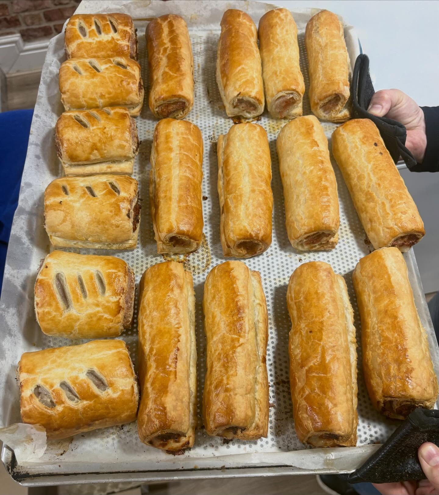 Wheal Rose sausage rolls